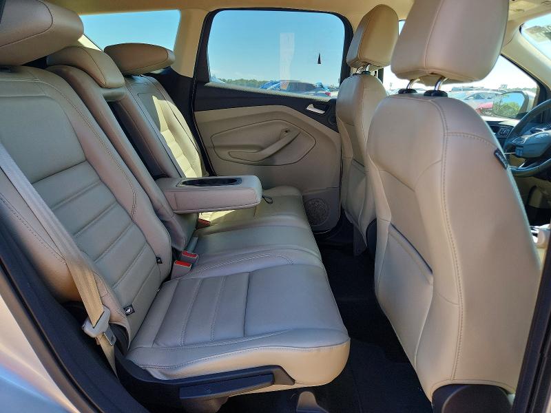 2017 Ford Escape მანქანა იყიდება აუქციონზე, vin: 1FMCU0JDXHUD83772, აუქციონის ნომერი: 69497956