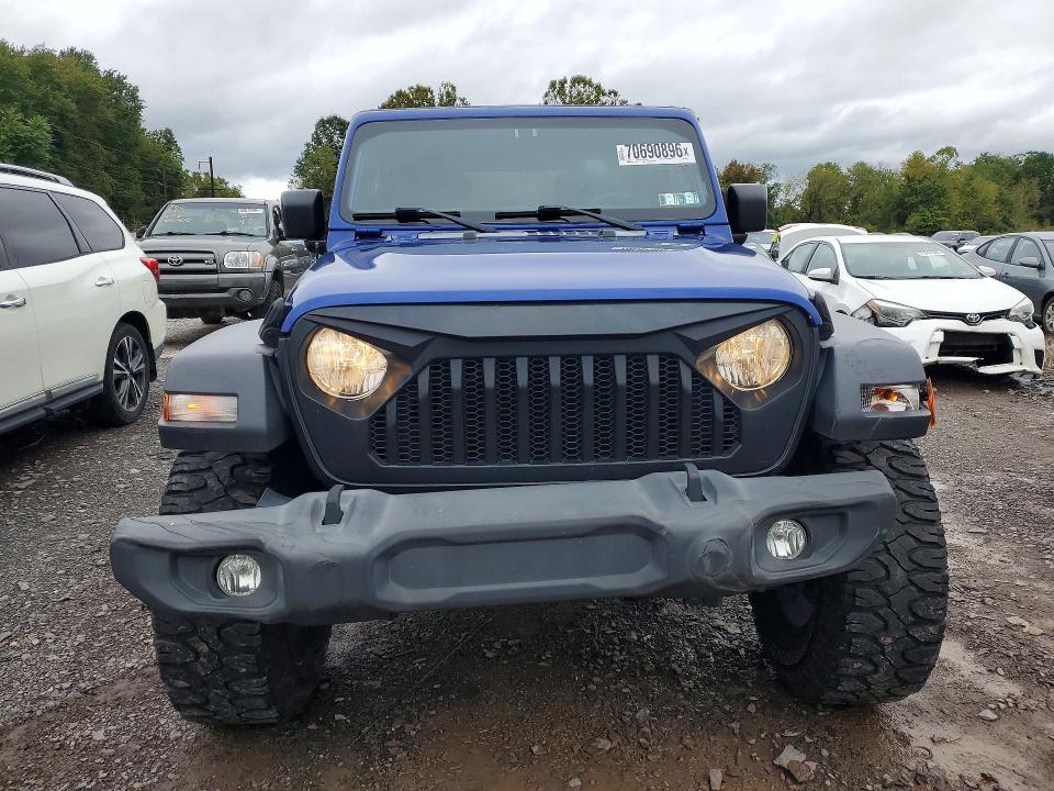 70690896 :رقم المزاد ، 1C4HJXDG1KW690812 vin ، 2019 Jeep Wrangler Unlimited مزاد بيع