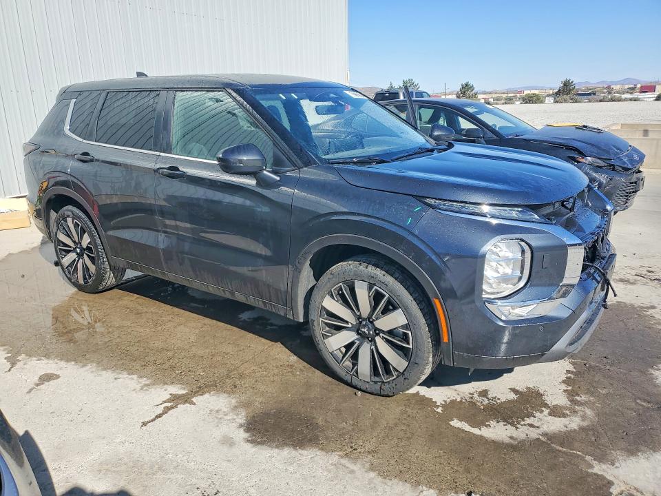 Продажа на аукционе авто 2025 Mitsubishi Outlander, vin: JA4J4VA82SZ060042, номер лота: 69213636