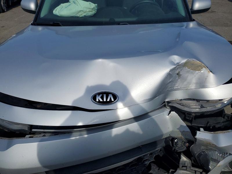 68447246 :رقم المزاد ، KNDJ23AU3L7004654 vin ، 2020 Kia Soul مزاد بيع