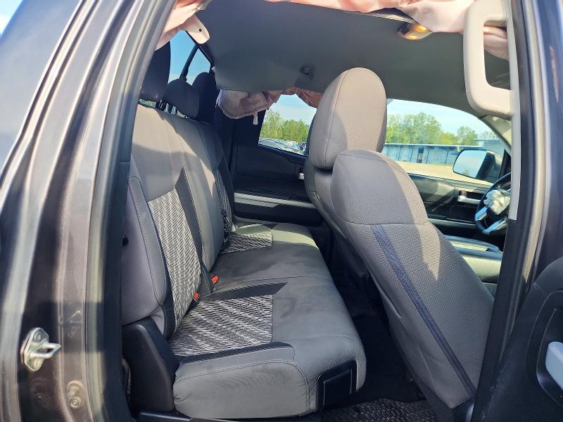Auction sale of the 2018 Toyota Tundra, vin: 5TFUY5F14JX685491, lot number: 69138656
