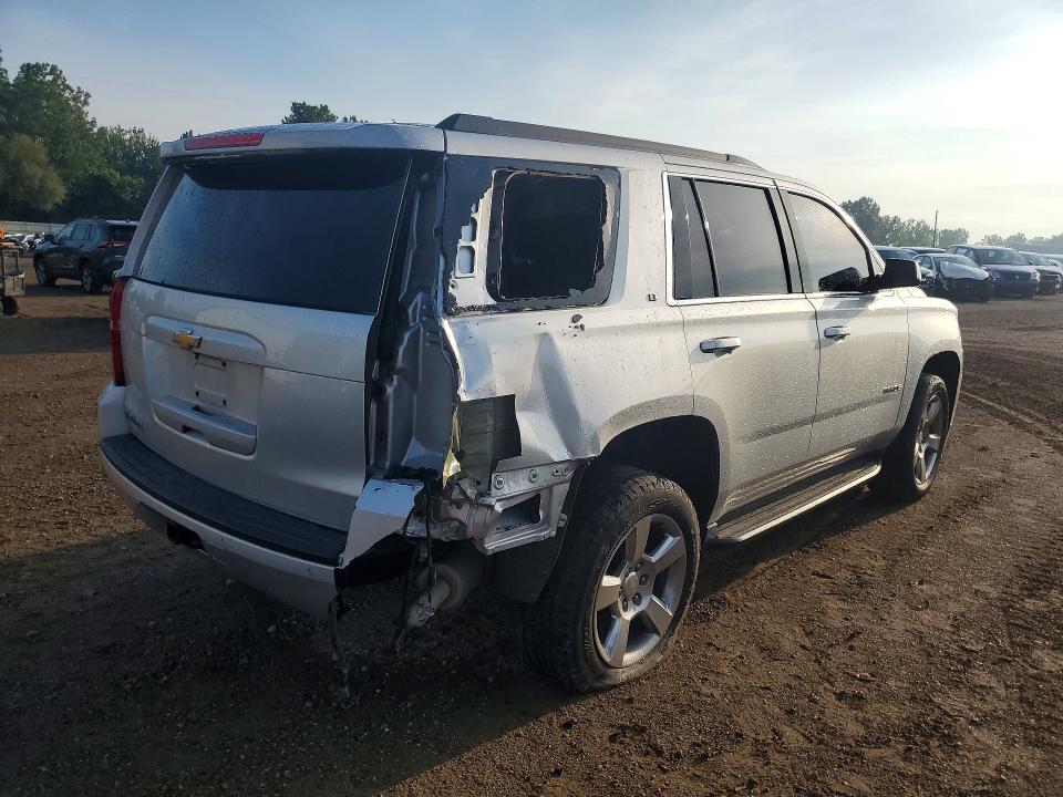 66782096 :رقم المزاد ، 1GNSKBKC5HR402715 vin ، 2017 Chevrolet Tahoe مزاد بيع