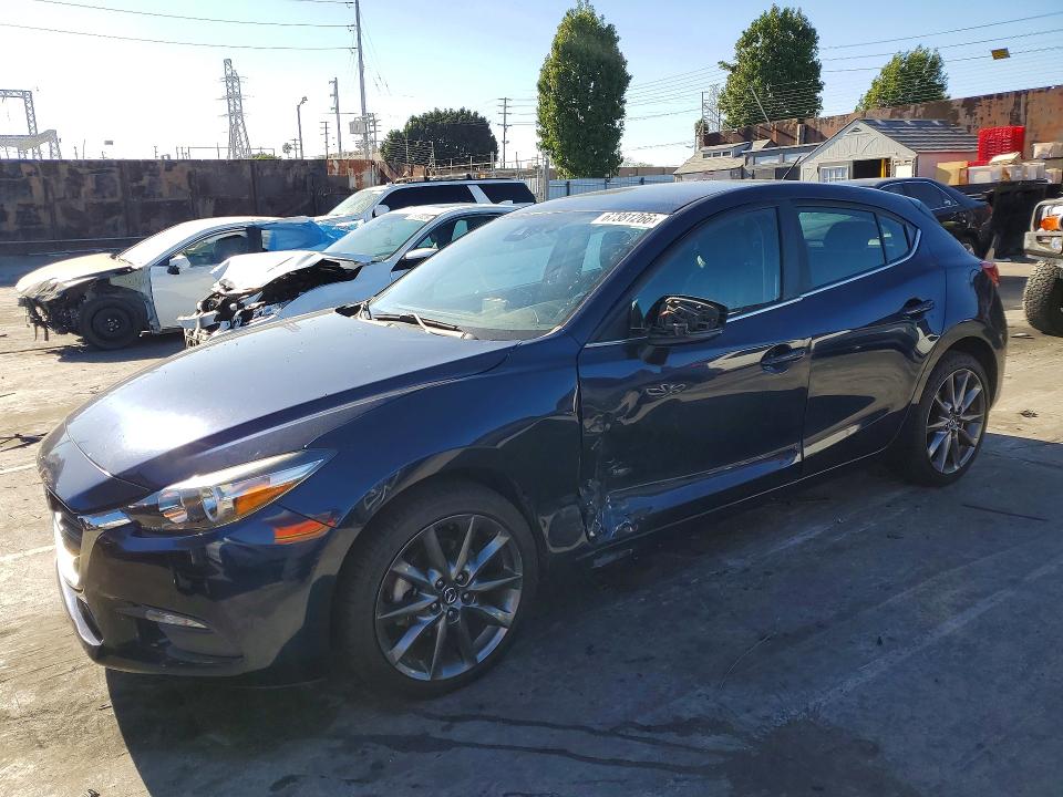 Продаж на аукціоні авто 2018 Mazda 3, vin: 3MZBN1L36JM270416, номер лоту: 67381266