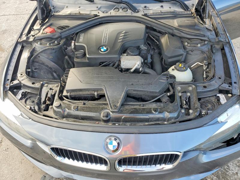 67528856 :رقم المزاد ، WBA8E1G50GNT99918 vin ، 2016 Bmw 320 مزاد بيع