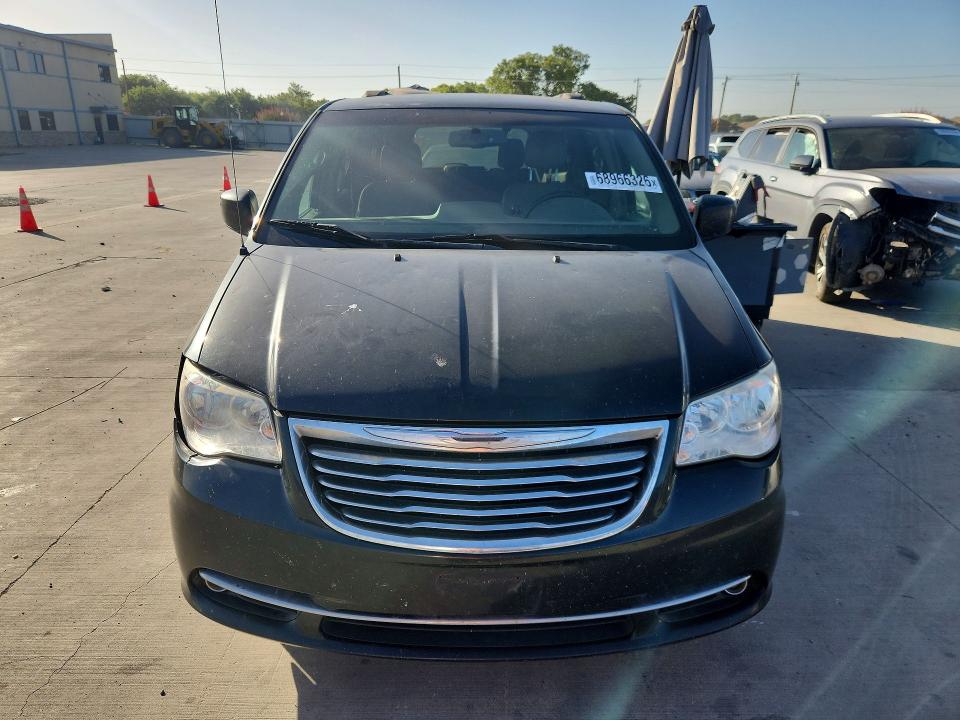 68966326 :رقم المزاد ، 2C4RC1BG3CR350747 vin ، 2012 Chrysler Town & Country مزاد بيع