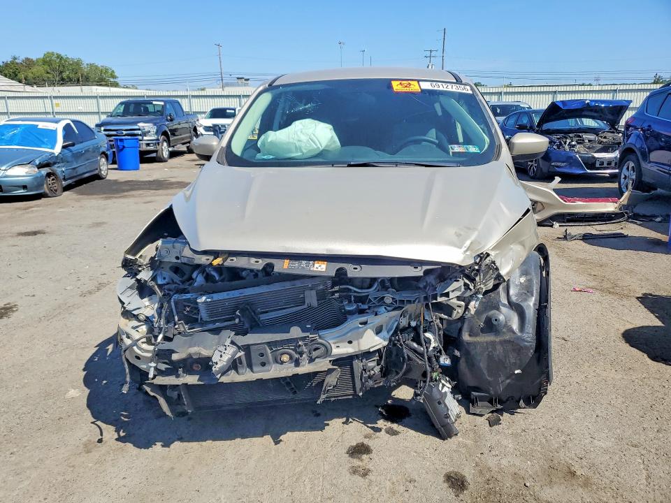 69127356 :رقم المزاد ، 1FMCU9GDXHUC70853 vin ، 2017 Ford Escape مزاد بيع