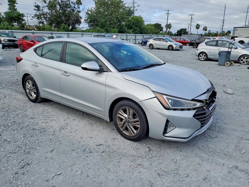 70475736 :رقم المزاد ، KMHD84LFXKU837377 vin ، 2019 Hyundai Elantra مزاد بيع