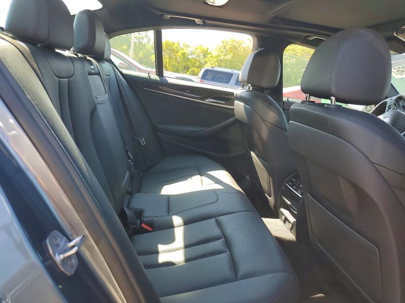 68083796 :رقم المزاد ، WBAJA7C56JWC76523 vin ، 2018 Bmw 530 مزاد بيع