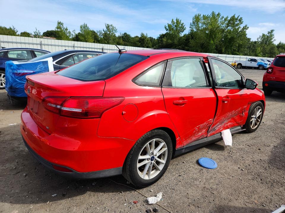 67282356 :رقم المزاد ، 1FADP3F20HL321611 vin ، 2017 Ford Focus مزاد بيع