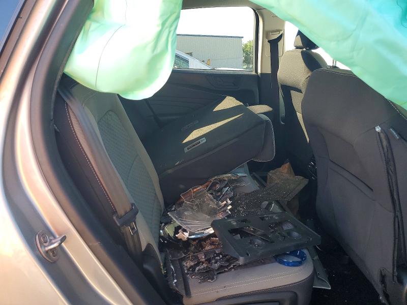 Продажа на аукционе авто 2022 Ford Escape, vin: 1FMCU9G64NUB38975, номер лота: 68803246