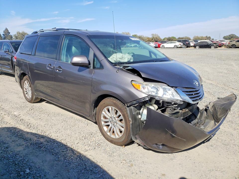 Продаж на аукціоні авто 2014 Toyota Sienna, vin: 5TDYK3DC5ES433417, номер лоту: 67531066