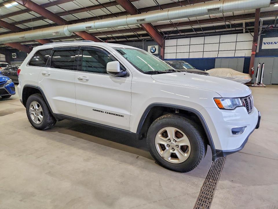 68883226 :رقم المزاد ، 1C4RJFAG0HC886060 vin ، 2017 Jeep Grand Cherokee مزاد بيع