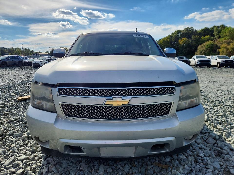 70964496 :رقم المزاد ، 1GNUCCE07AR220307 vin ، 2010 Chevrolet Tahoe مزاد بيع