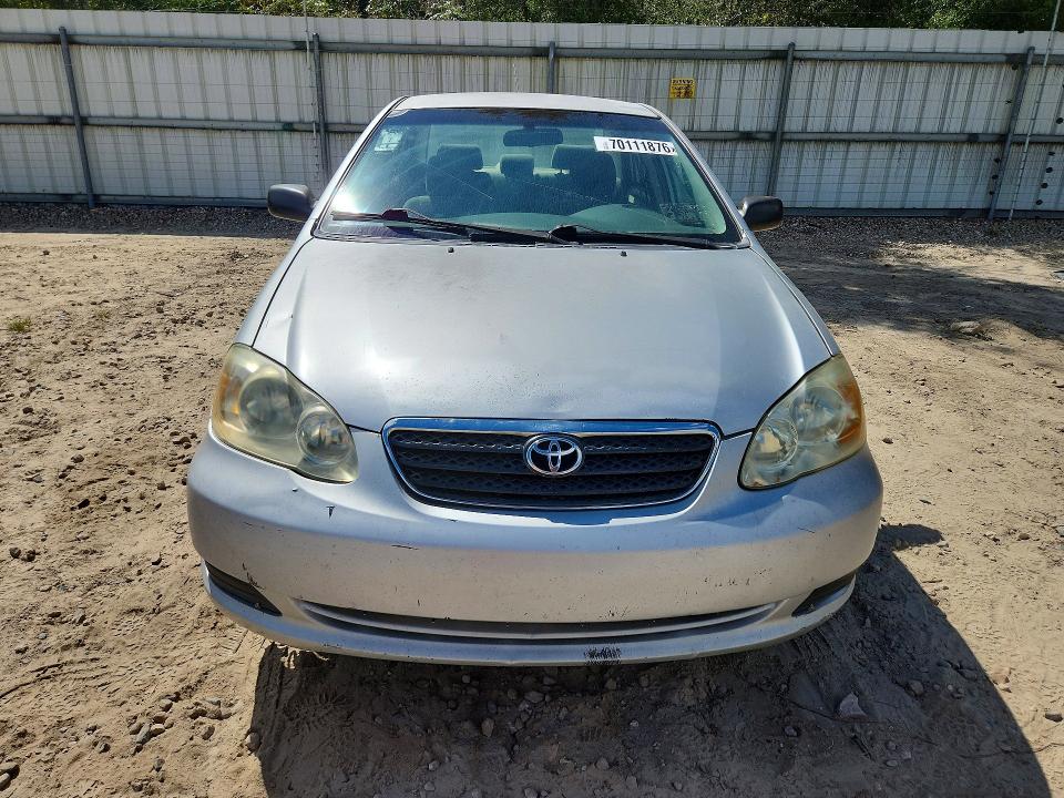 70111876 :رقم المزاد ، JTDBR32E352049410 vin ، 2005 Toyota Corolla مزاد بيع