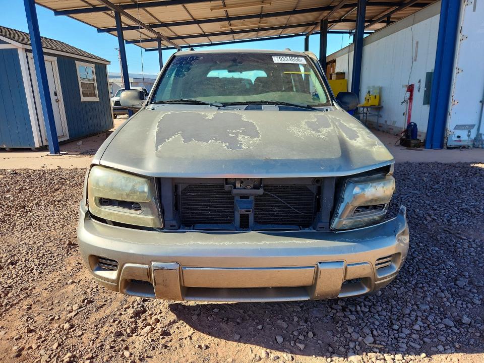 70334656 :رقم المزاد ، 1GNDS13S932254398 vin ، 2003 Chevrolet Trailblazer مزاد بيع