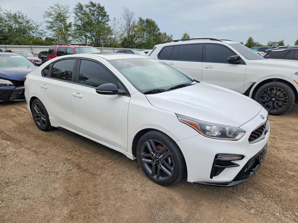 2020 Kia Forte მანქანა იყიდება აუქციონზე, vin: 3KPF34AD4LE198832, აუქციონის ნომერი: 70541226