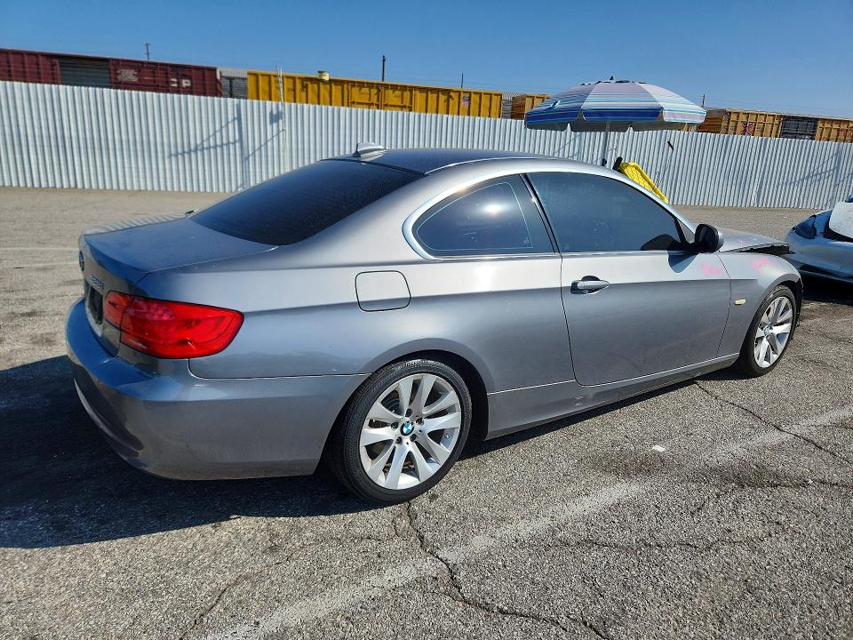 Продаж на аукціоні авто 2012 Bmw 328, vin: WBAKE5C59CJ106084, номер лоту: 70268706