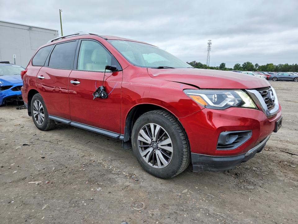 Продажа на аукционе авто 2017 Nissan Pathfinder, vin: 5N1DR2MM5HC607789, номер лота: 69913186