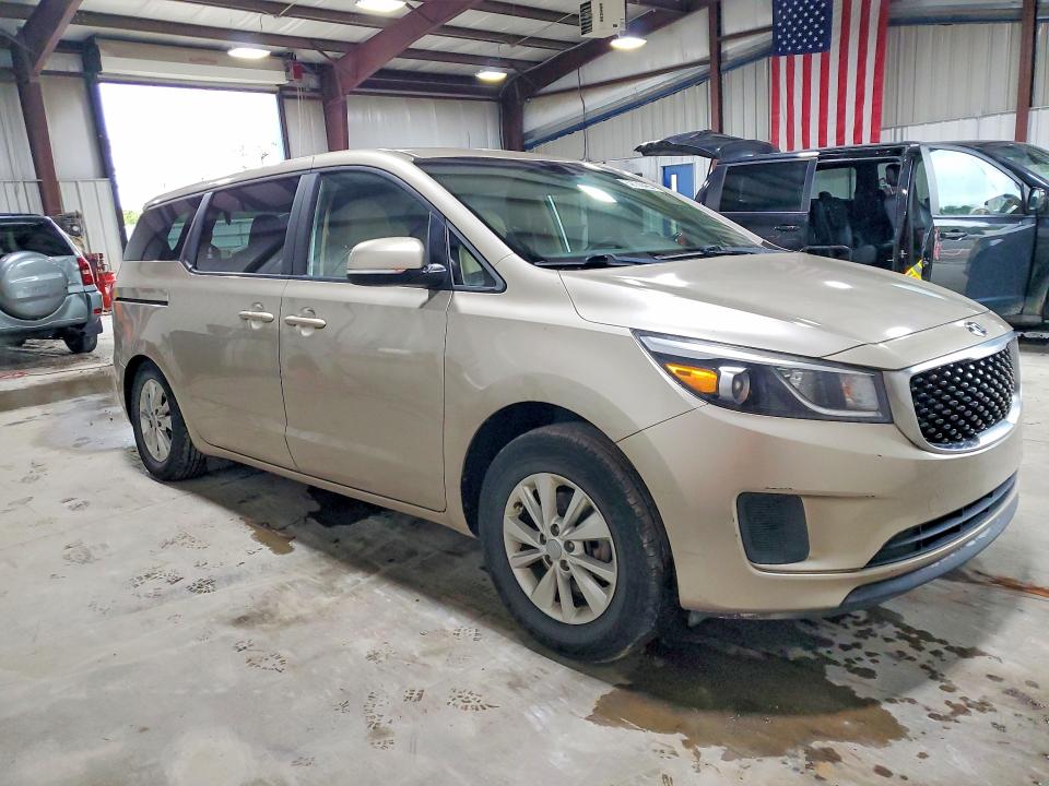 69736426 :رقم المزاد ، KNDMB5C16H6225447 vin ، 2017 Kia Sedona مزاد بيع