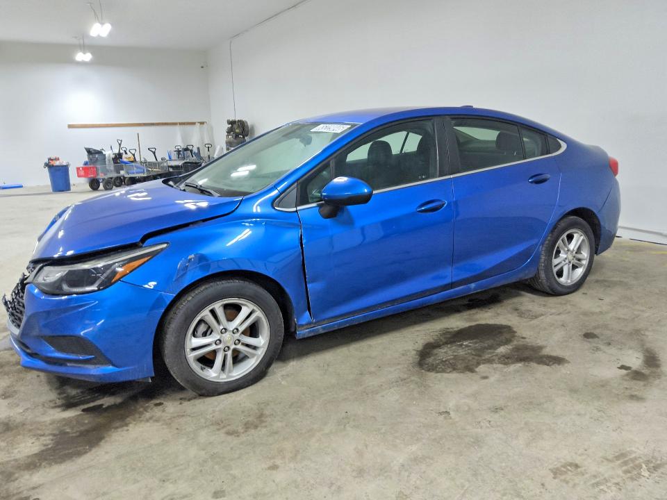 Продаж на аукціоні авто 2018 Chevrolet Cruze, vin: 1G1BE5SM2J7111741, номер лоту: 65229046