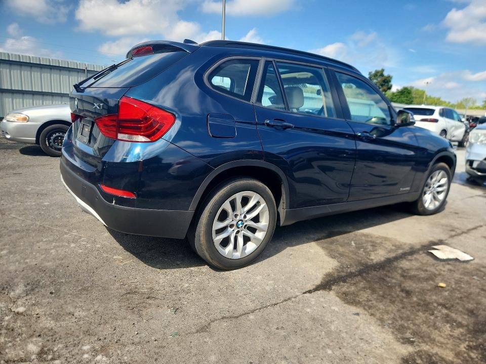 Aukcja sprzedaży 2015 Bmw X1, vin: WBAVL1C57FVY30123, numer aukcji: 67702816