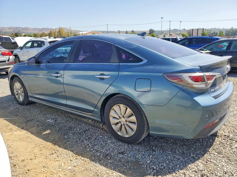 Продажа на аукционе авто 2016 Hyundai Sonata Hybrid, vin: KMHE24L17GA040426, номер лота: 69434676