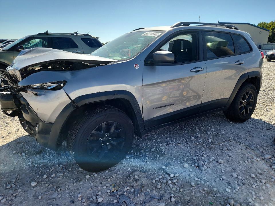 Продаж на аукціоні авто 2015 Jeep Cherokee, vin: 1C4PJMBS7FW697867, номер лоту: 68779546