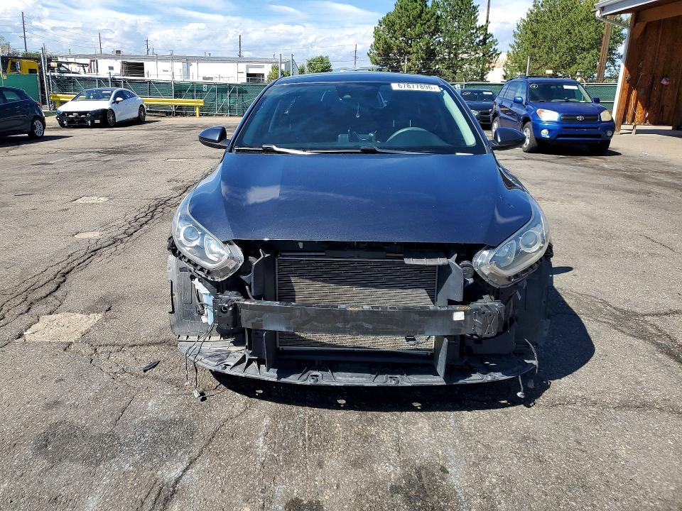 67877896 :رقم المزاد ، 3KPF24AD5KE018629 vin ، 2019 Kia Forte مزاد بيع