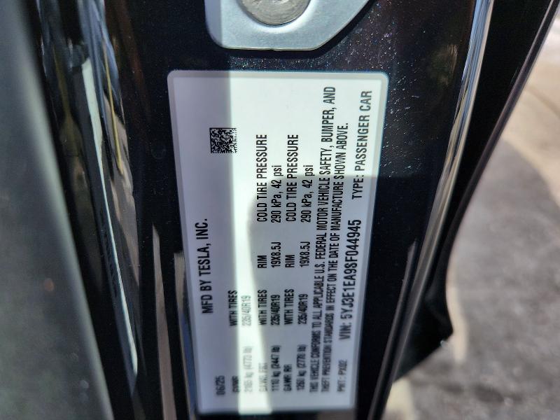 68493316 :رقم المزاد ، 5YJ3E1EA9SF044945 vin ، 2025 Tesla Model 3 مزاد بيع