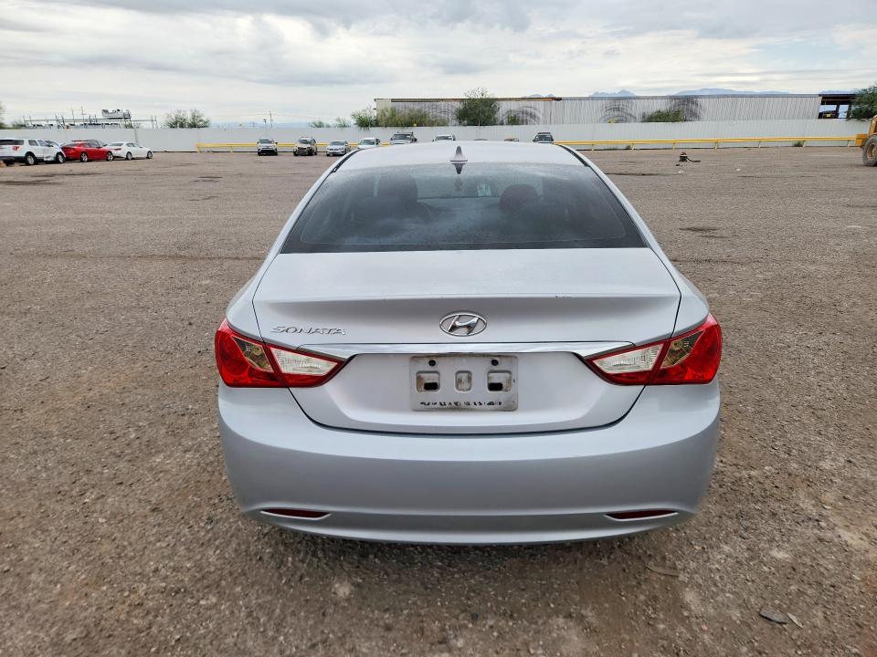 70852106 :رقم المزاد ، 5NPEB4AC2BH250149 vin ، 2011 Hyundai Sonata مزاد بيع