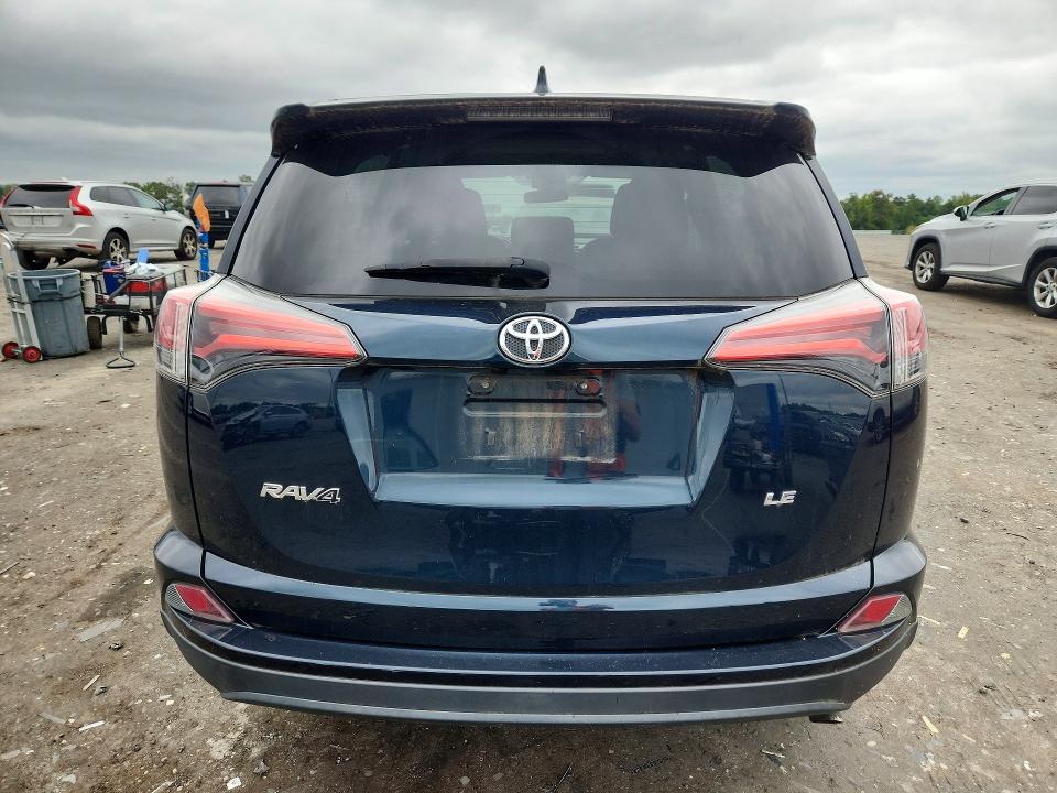 69518356 :رقم المزاد ، 2T3ZFREV7JW502905 vin ، 2018 Toyota Rav4 مزاد بيع