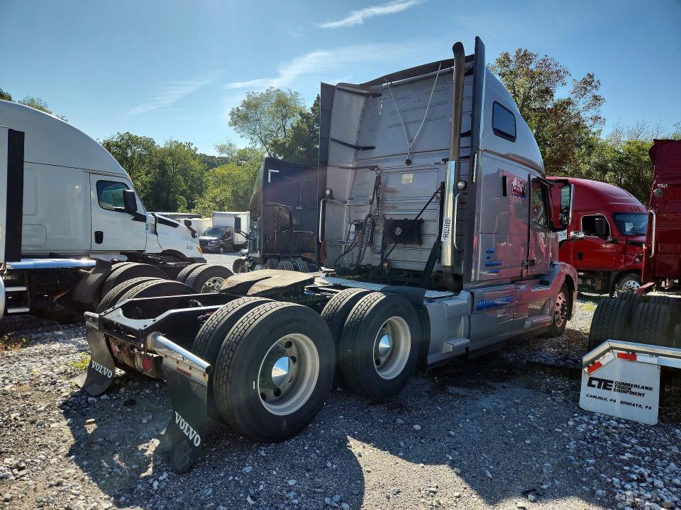 Aukcja sprzedaży 2017 Volvo Vnl, vin: 4V4NC9EH3HN983310, numer aukcji: 68917096