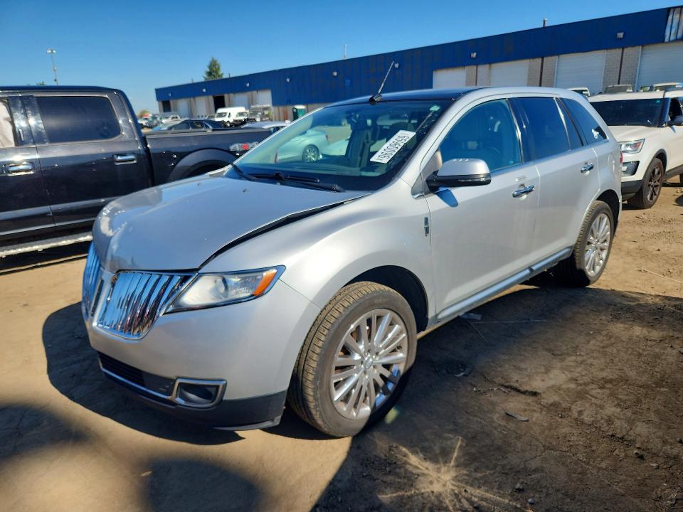 65960096 :رقم المزاد ، 2LMDJ6JK7EBL16728 vin ، 2014 Lincoln Mkx مزاد بيع