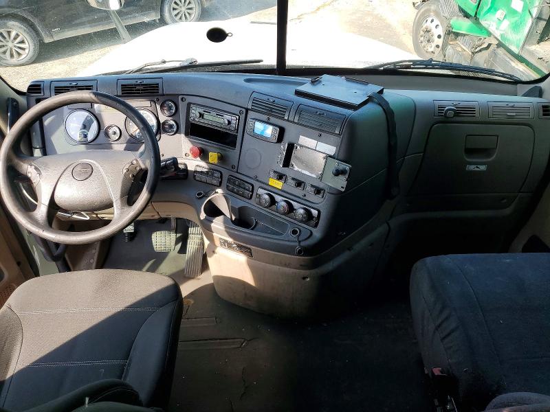2016 Freightliner Cascadia 125 მანქანა იყიდება აუქციონზე, vin: 3AKJGLDR1GSHF1560, აუქციონის ნომერი: 66603676