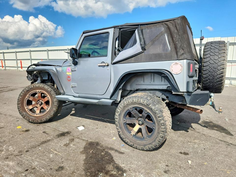 67881376 :رقم المزاد ، 1C4AJWAG3FL760429 vin ، 2015 Jeep Wrangler مزاد بيع
