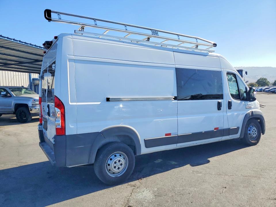 66607956 :رقم المزاد ، 3C6TRVDG4HE509445 vin ، 2017 Ram Promaster 2500 مزاد بيع