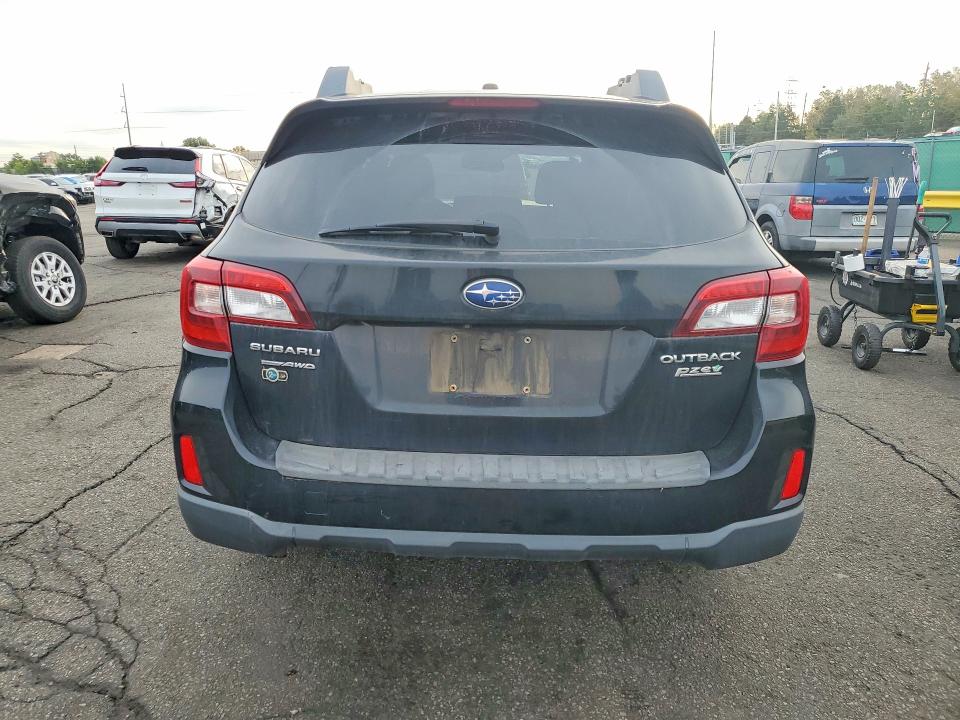 2015 Subaru Outback მანქანა იყიდება აუქციონზე, vin: 4S4BSAEC4F3321330, აუქციონის ნომერი: 70075426