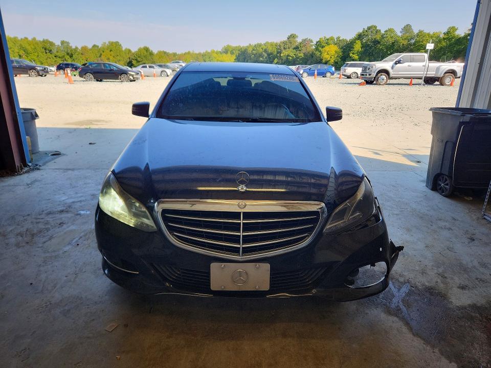 69869286 :رقم المزاد ، WDDHF8JB6GB178726 vin ، 2016 Mercedes-benz E مزاد بيع