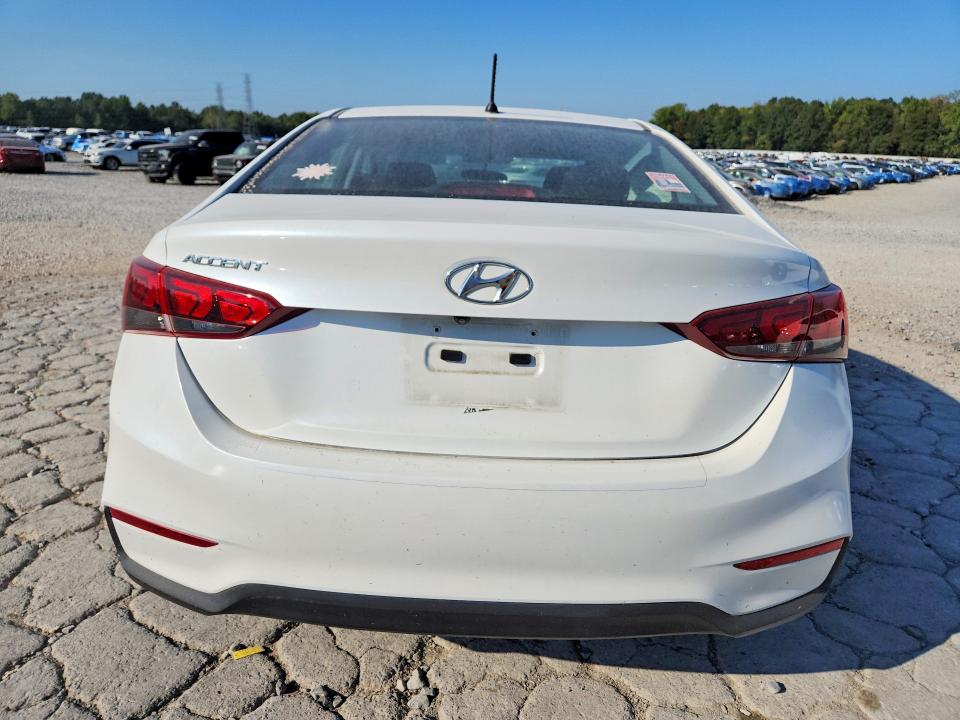 Продаж на аукціоні авто 2018 Hyundai Accent, vin: 3KPC24A33JE030187, номер лоту: 69378296