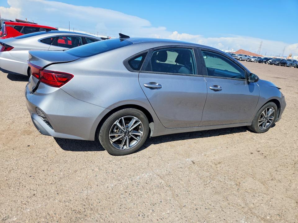 68448446 :رقم المزاد ، 3KPF24AD0PE631698 vin ، 2023 Kia Forte مزاد بيع