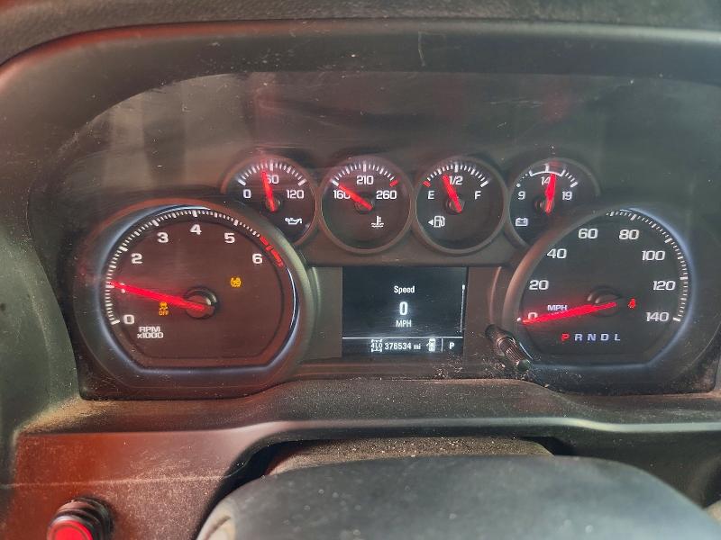 70610796 :رقم المزاد ، 1GC2YLE77LF222156 vin ، 2020 Chevrolet Silverado مزاد بيع