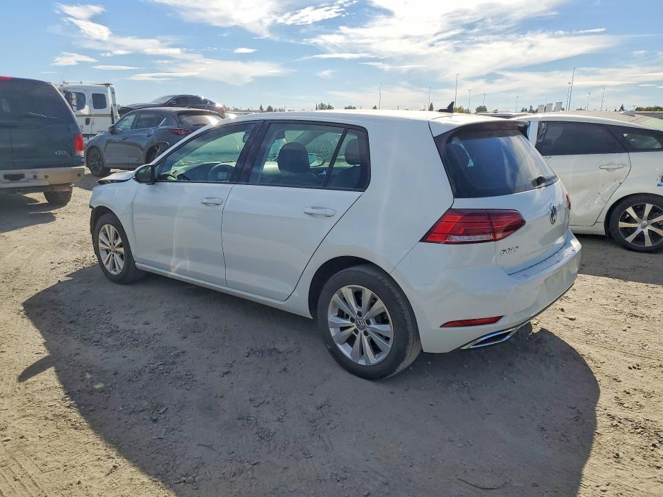 68262556 :رقم المزاد ، 3VWG57AU4MM001324 vin ، 2021 Volkswagen Golf مزاد بيع