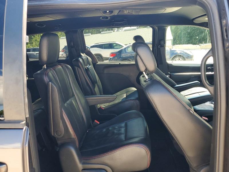 67403876 :رقم المزاد ، 2C4RDGEG1JR297054 vin ، 2018 Dodge Grand Caravan مزاد بيع