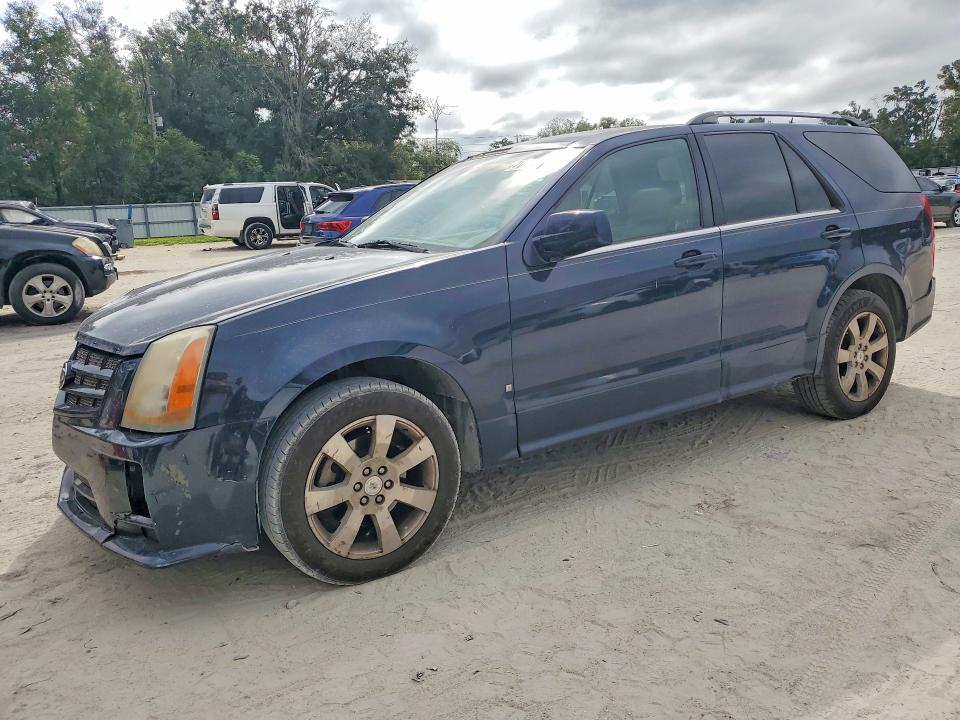 70096596 :رقم المزاد ، 1GYEE637470169879 vin ، 2007 Cadillac Srx مزاد بيع