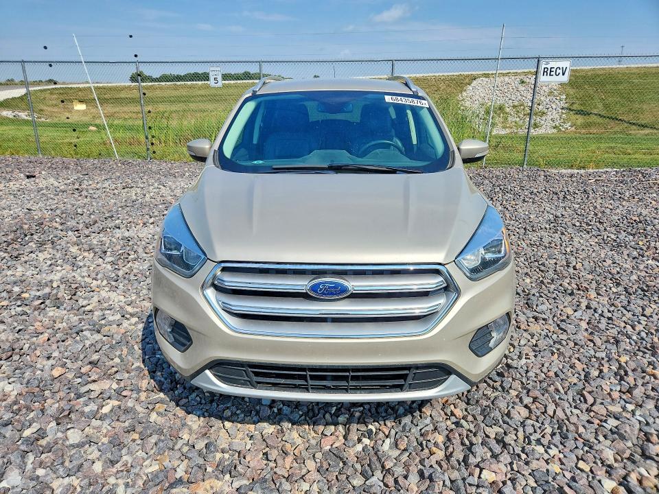 Продажа на аукционе авто 2017 Ford Escape, vin: 1FMCU9JD1HUB78118, номер лота: 68435876