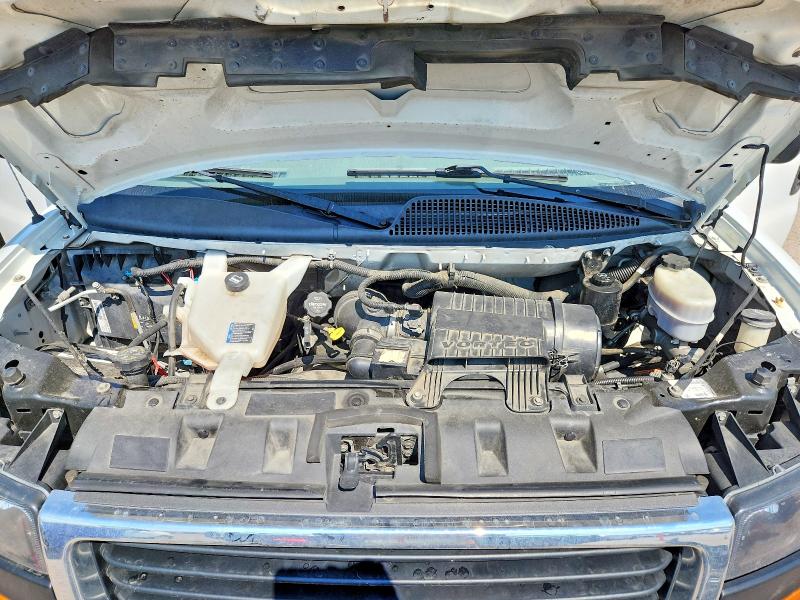 65738126 :رقم المزاد ، 1GTW7AFG9K1215356 vin ، 2019 Gmc Savana مزاد بيع