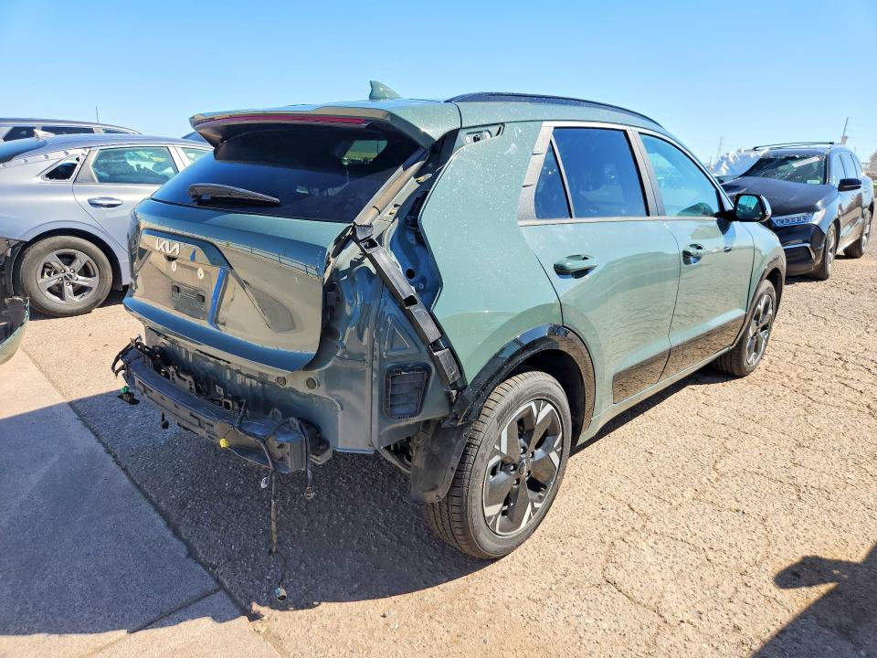 2024 Kia Niro მანქანა იყიდება აუქციონზე, vin: KNDCR3L19R5115074, აუქციონის ნომერი: 69627946