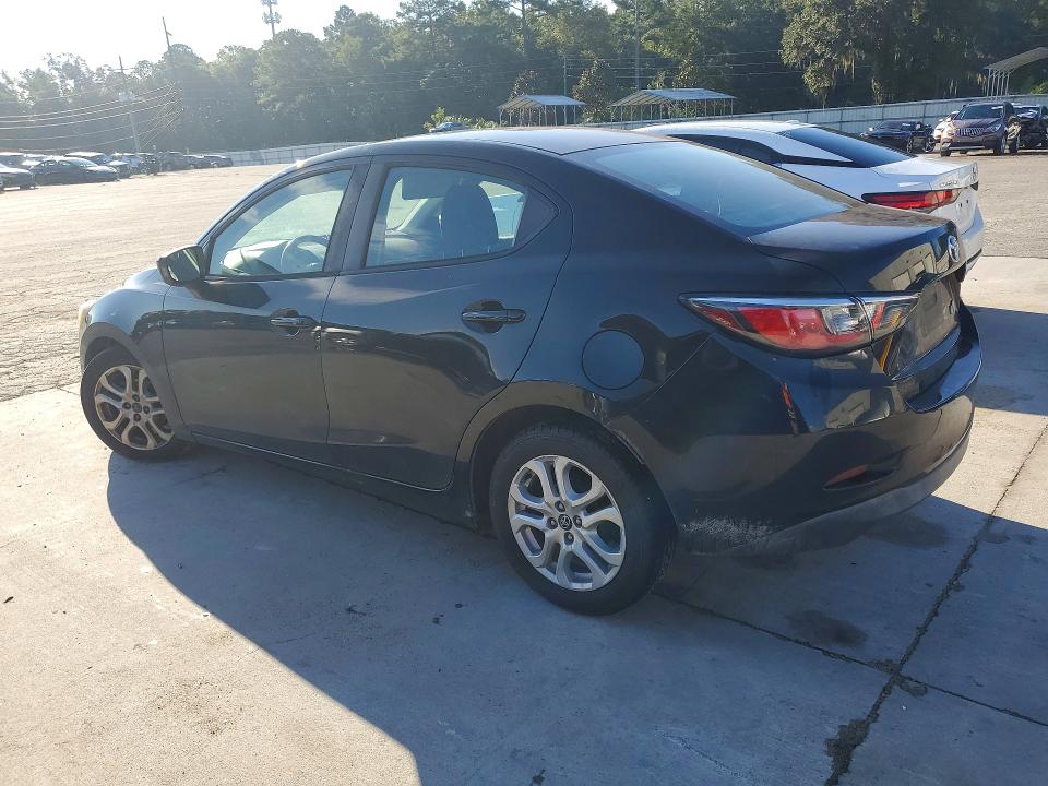68191846 :رقم المزاد ، 3MYDLBYV8HY173224 vin ، 2017 Toyota Yaris Ia مزاد بيع