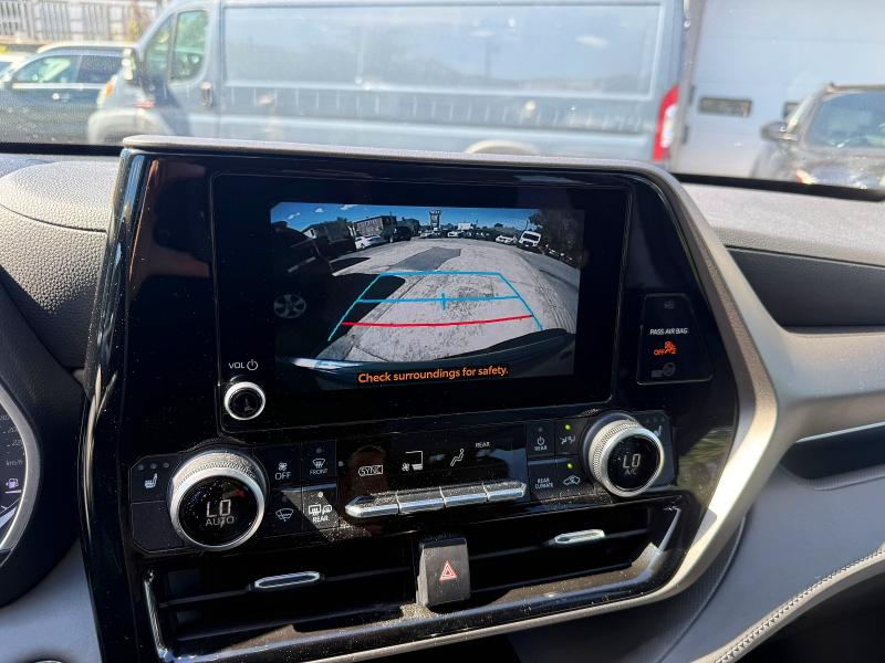 Продажа на аукционе авто 2023 Toyota Highlander, vin: 5TDKDRBHXPS021904, номер лота: 70368996