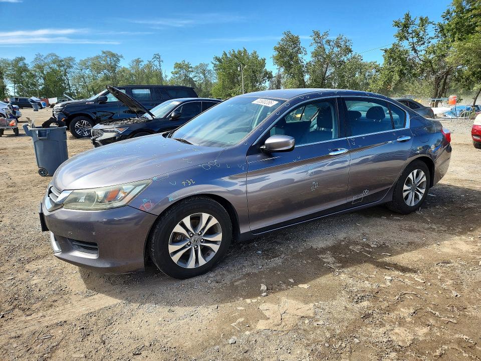Продажа на аукционе авто 2015 Honda Accord, vin: 1HGCR2F33FA084402, номер лота: 70500286